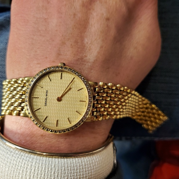 Daniel mink watch - Picture 6 of 6